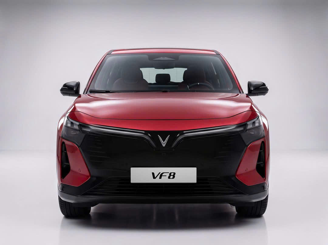 vf8 2 VinFast VF8 All New chính thức ra mắt – SUV điện đẳng cấp, công nghệ dẫn đầu xu hướng